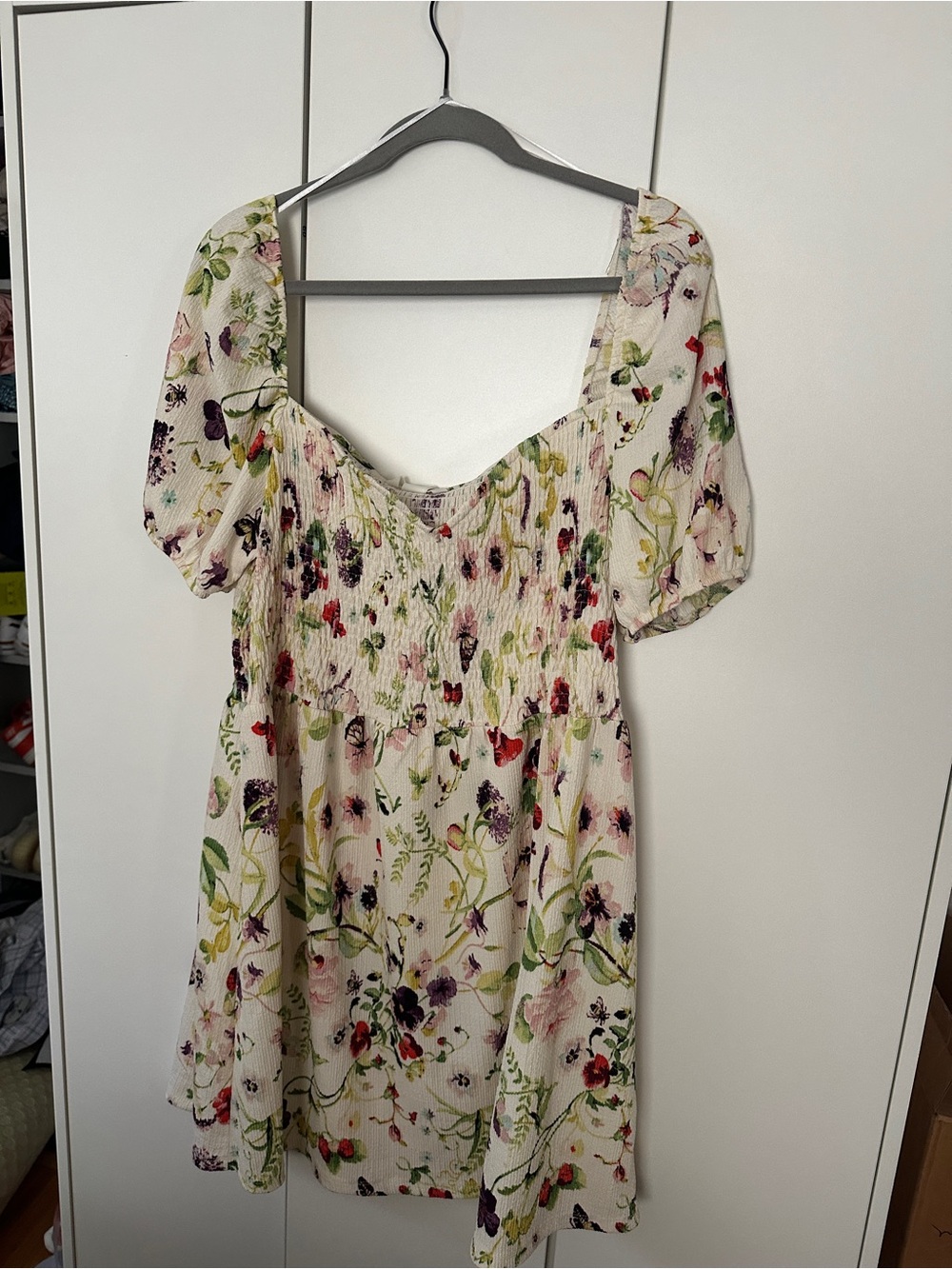 HM H&M Floral Square-Neck Short Sleeve Women’s Midi Dress - Cream Floral